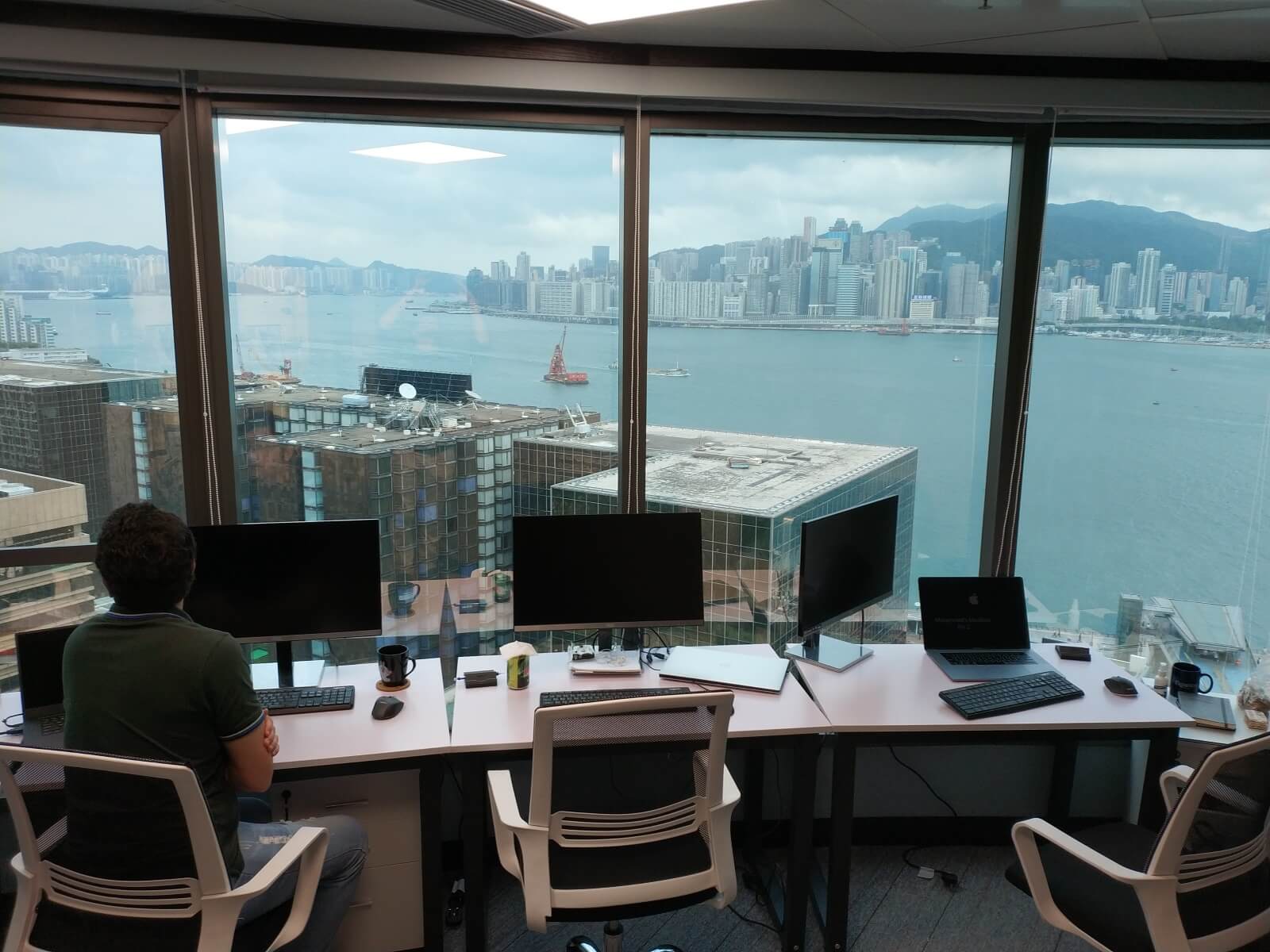 nouvelles de hongkong powell software bureaux